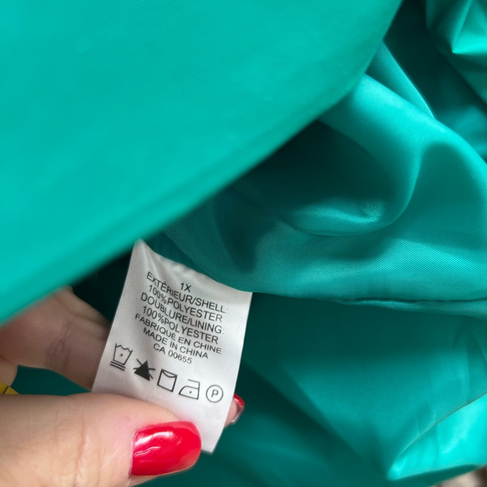 Ladies 1X Fall / spring jacket. - Picture 5 of 10